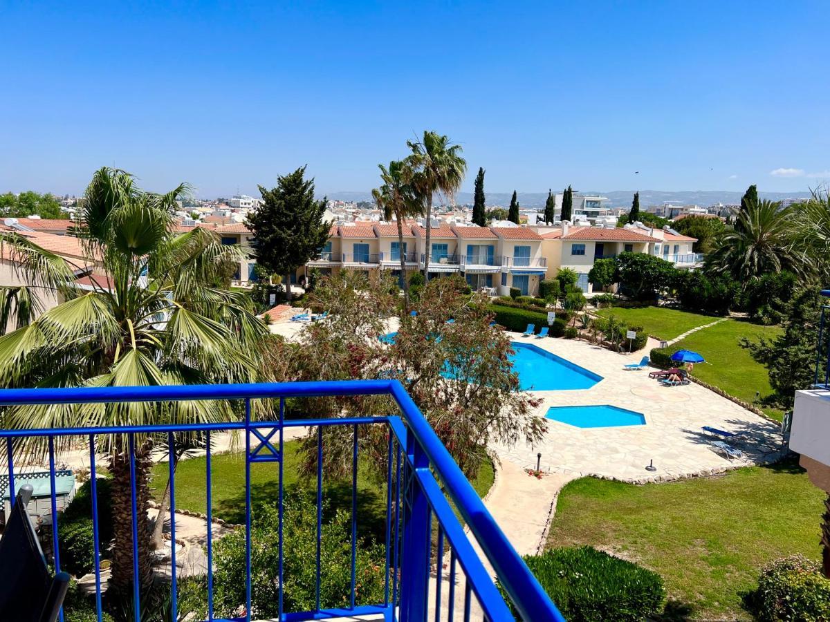 Golden Palms Paradise Garden Paphos Exterior photo